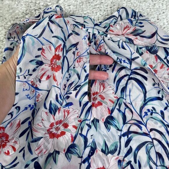 Cabi Stem Floral Sleeveless Blouse - Picture 6 of 9